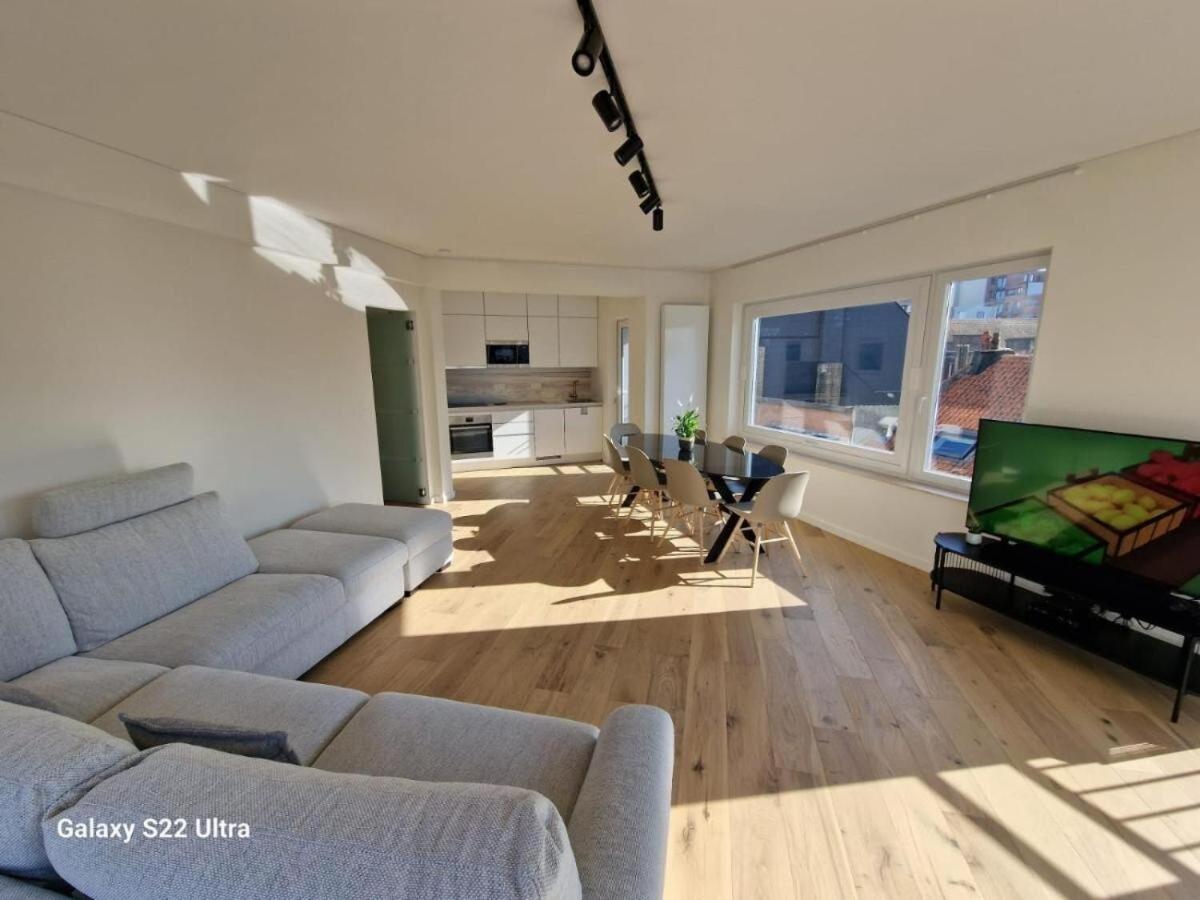 Luxury Renovated 3 Rooms Apartment أوستيند المظهر الخارجي الصورة
