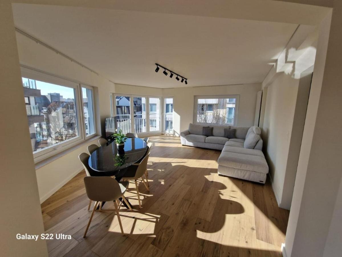 Luxury Renovated 3 Rooms Apartment أوستيند المظهر الخارجي الصورة